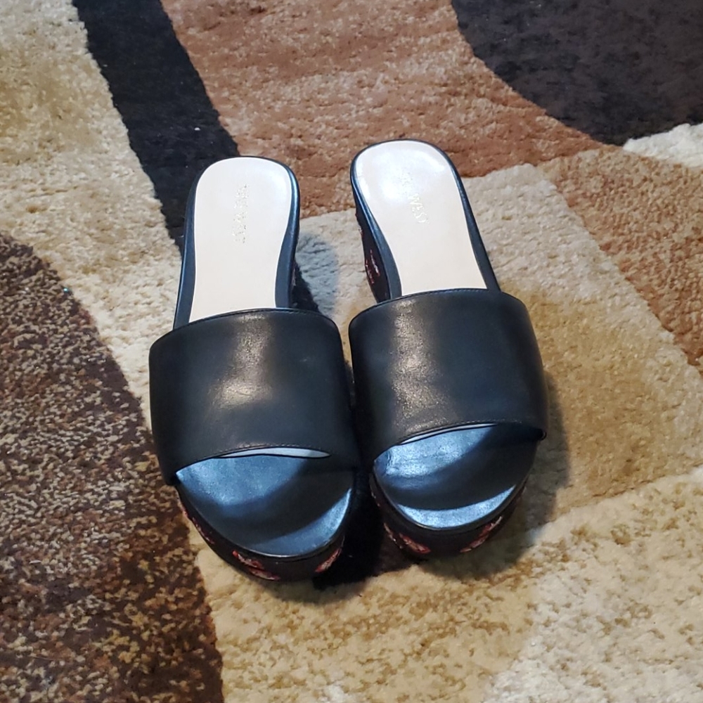 Nine West heeled slides